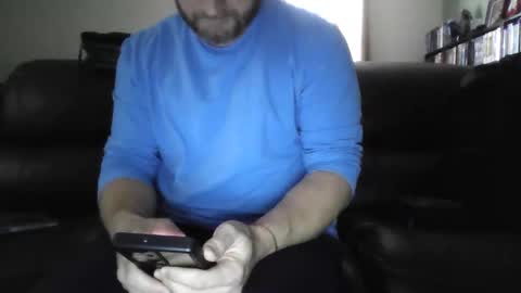 camguy2425 online show from April 17, 2:24 pm
