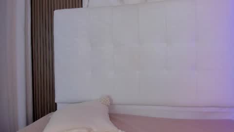 cami_adamss online show from August 14, 12:09 pm