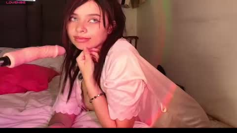 cami and irina online show from August 7, 11:16 pm