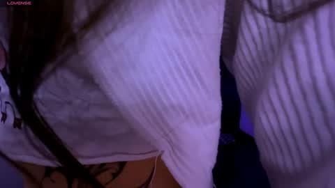 cami_mila99 online show from August 14, 8:29 am