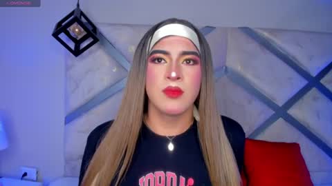 cami_rouxx online show from August 5, 9:57 pm