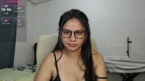 Camila Valbuena online show from April 11, 4:56 am