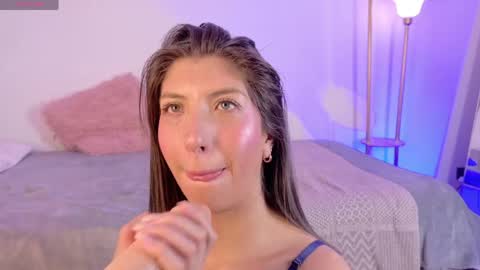 camii_sweett2 online show from April 18, 2:16 am