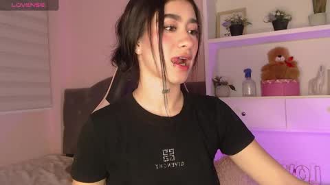 camila online show from May 21, 11:28 pm