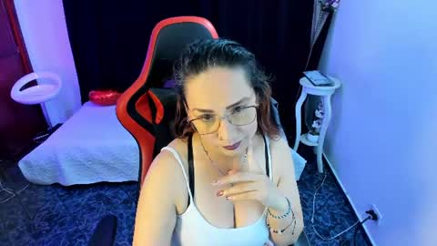 camila_bj online show from July 6, 5:43 am