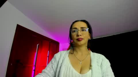 camila_bj online show from July 28, 8:42 am