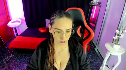 camila_bj online show from August 11, 5:09 am