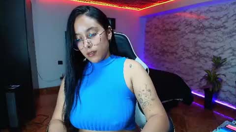 Camila Roose online show from August 13, 3:31 am
