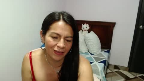Camila Vargas online show from August 7, 8:53 pm