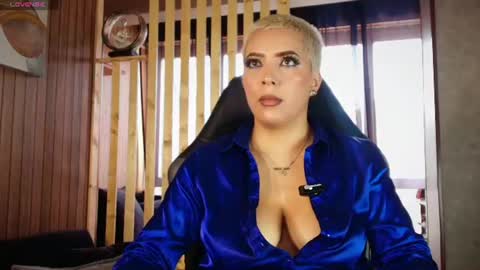    online show from August 8, 10:04 am