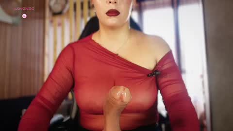    online show from August 11, 11:45 am