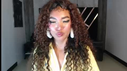camila online show from August 7, 9:31 am