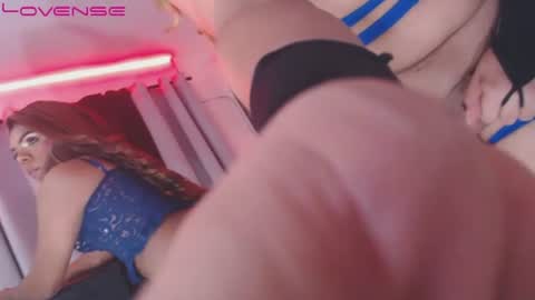 camilayisabella online show from August 14, 6:50 am