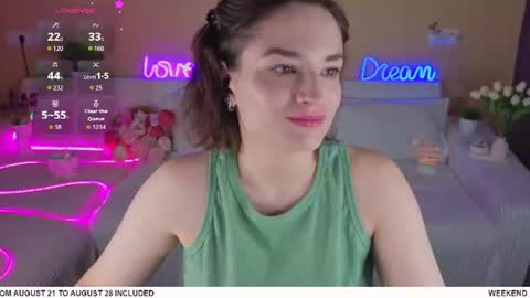 camilla__1one online show from August 12, 4:59 am