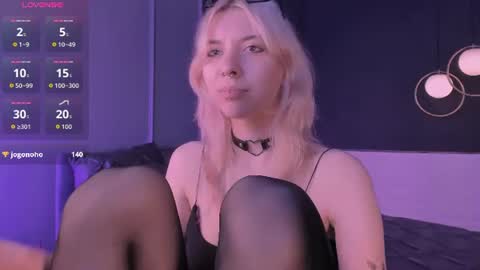 Camilla online show from August 7, 4:51 pm