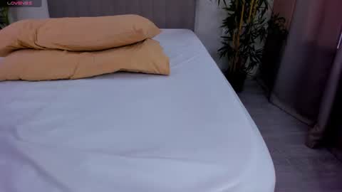 Camilla online show from August 13, 1:08 am