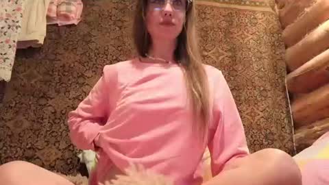 Camilla   online show from August 17, 5:18 pm