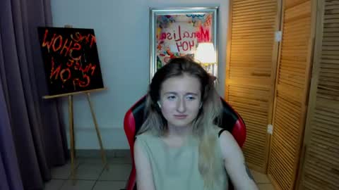camilladreamer online show from August 4, 9:45 pm