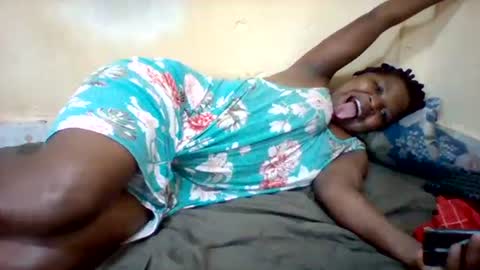 camillah_sweet online show from August 12, 11:34 am