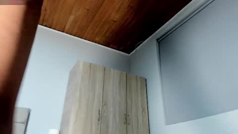 camille_cedrik online show from August 14, 3:54 am