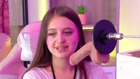 Cami  online show from August 5, 5:55 pm