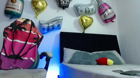 camilo_contre21 online show from July 30, 12:29 am