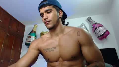 camilo_contre21 online show from August 5, 12:30 am