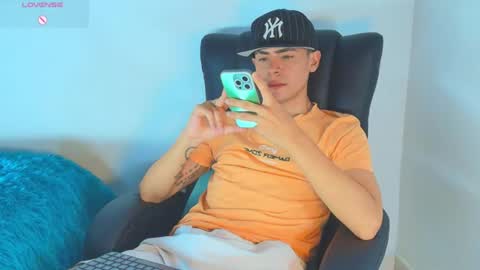 CAMILO online show from August 12, 2:36 am