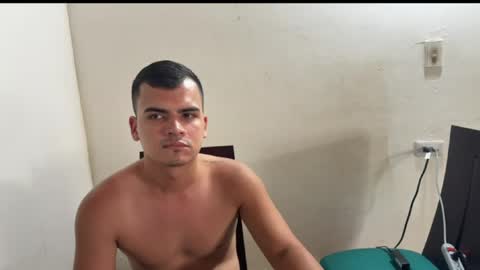 camiloboy28 online show from July 29, 4:47 pm