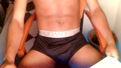 camilopolla22 online show from July 17, 1:44 pm