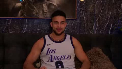 Camilo Watson online show from July 5, 1:41 am