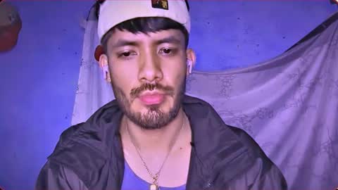 camisitas737 online show from May 26, 12:06 pm