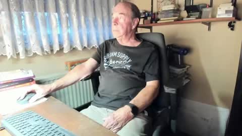 Cammee online show from July 20, 7:50 pm