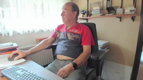 Cammee online show from July 27, 11:48 am