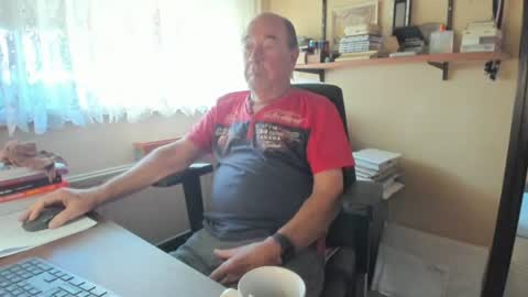 Cammee online show from July 28, 6:19 am