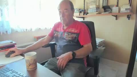 Cammee online show from July 28, 7:25 am
