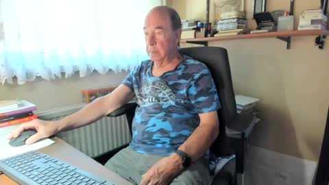 Cammee online show from August 11, 12:18 pm