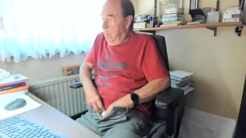 Cammee online show from August 12, 11:34 am
