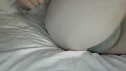 cammyman6900 online show from May 18, 10:32 pm