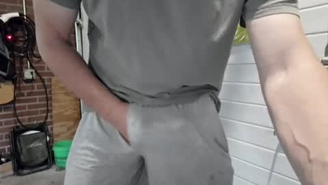 cammyman6900 online show from August 3, 5:53 pm