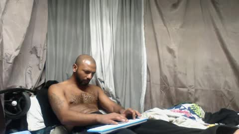 camopiel online show from March 29, 7:55 pm