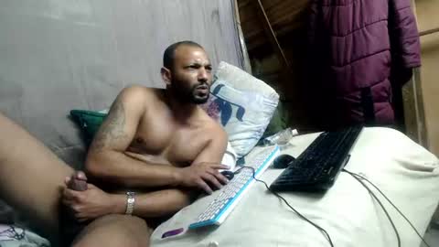 camopiel online show from August 13, 2:03 am