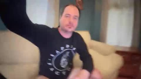 camunity online show from May 4, 2:07 pm
