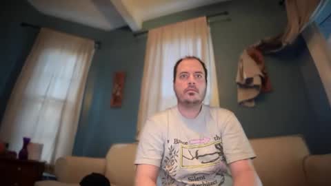 camunity online show from May 7, 12:01 am