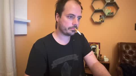 camunity online show from May 10, 4:26 am