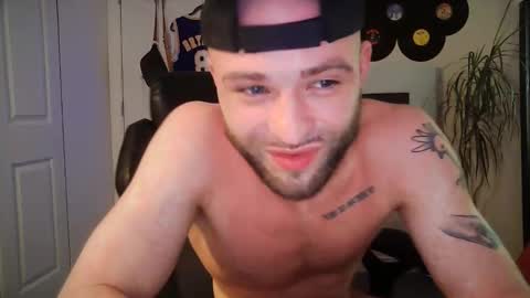 CanadianDaddy online show from May 21, 1:35 pm