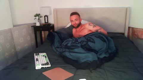 CanadianDaddy online show from August 13, 11:13 am