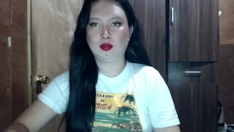 candiiice18 online show from July 11, 8:42 am