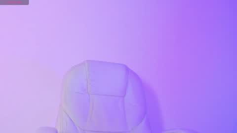 dulce online show from August 4, 1:02 am
