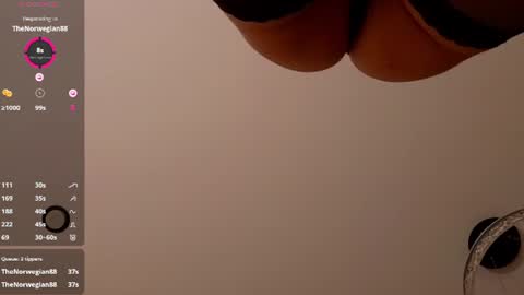 Hey there Im Anna 21 years old online show from July 18, 8:21 pm